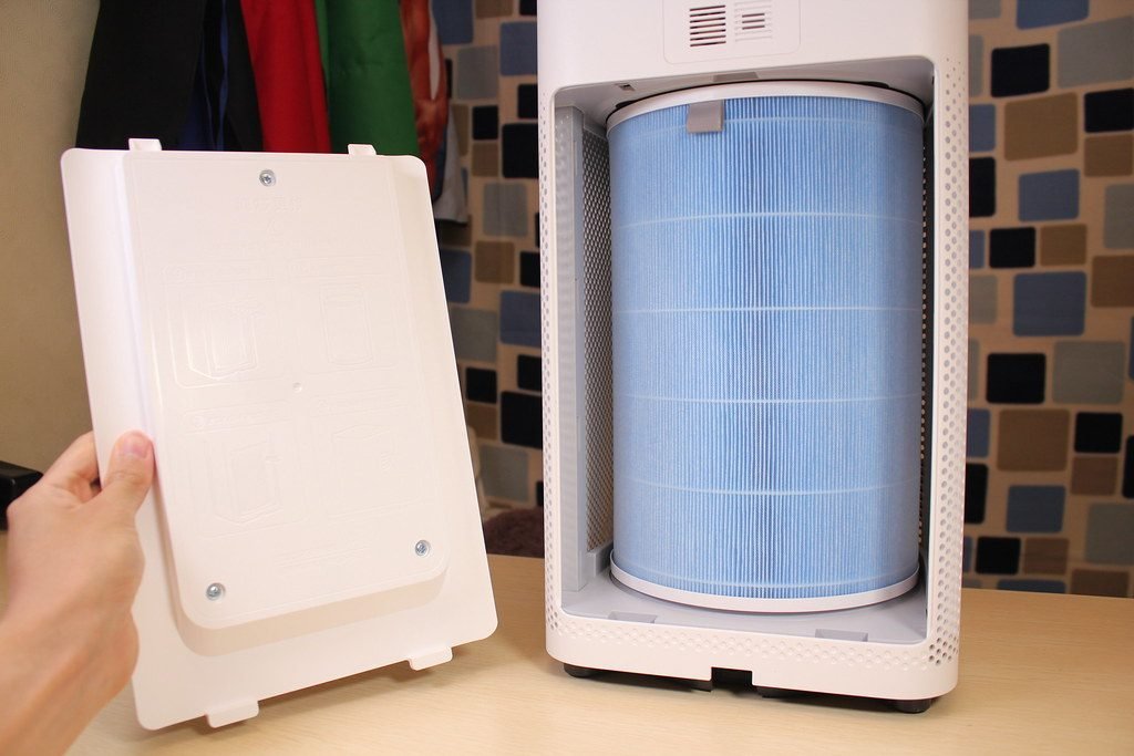 Air purifier HEPA filter replacement