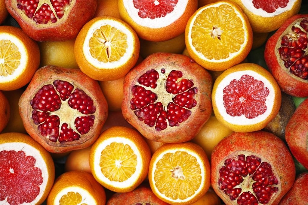 Pomegranates and oranges winter fruits for immunity