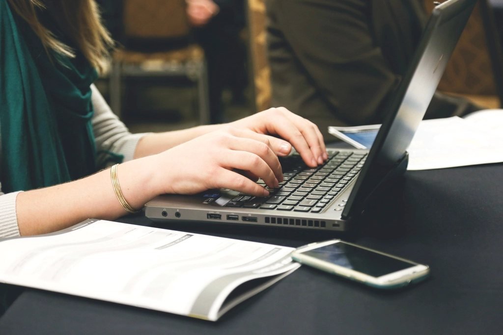 Studying Laptop – 10 Best Free Online Courses with Certificates in Pakistan