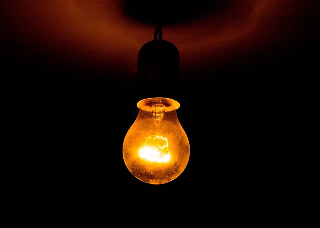 Light Bulb – How to Reduce Electricity Bill in Pakistan