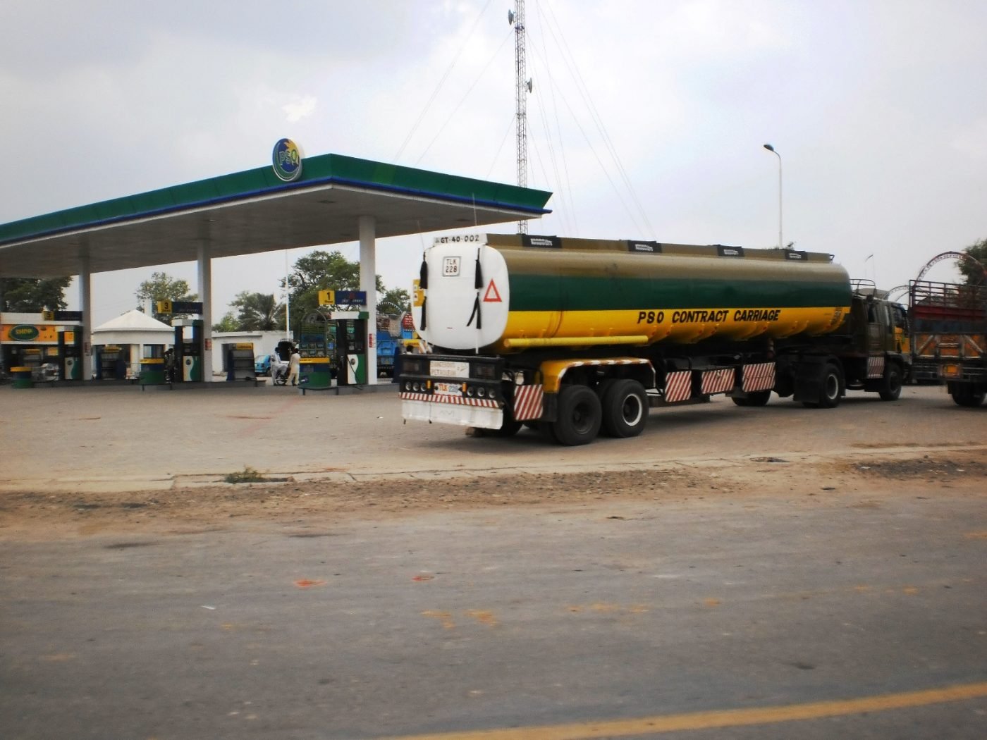 PSO petrol pump with fuel tanker on GT Road Pakistan