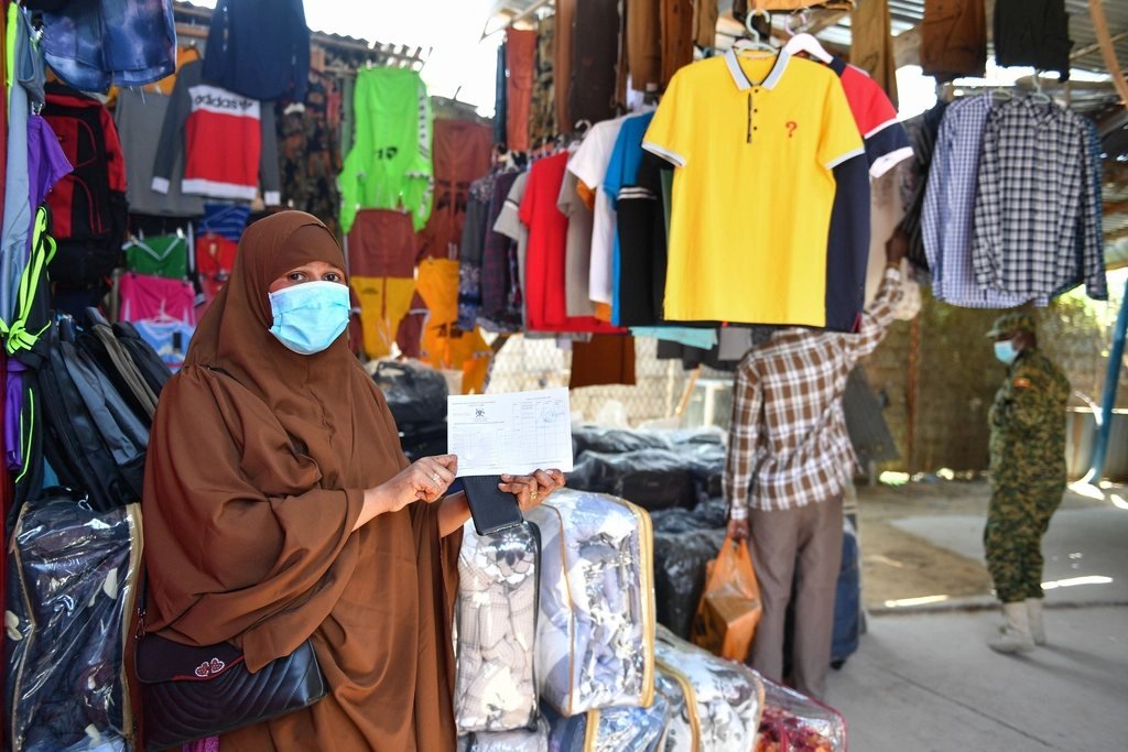 Shop Owner – 10 Small Business Ideas in Pakistan with Low Investment
