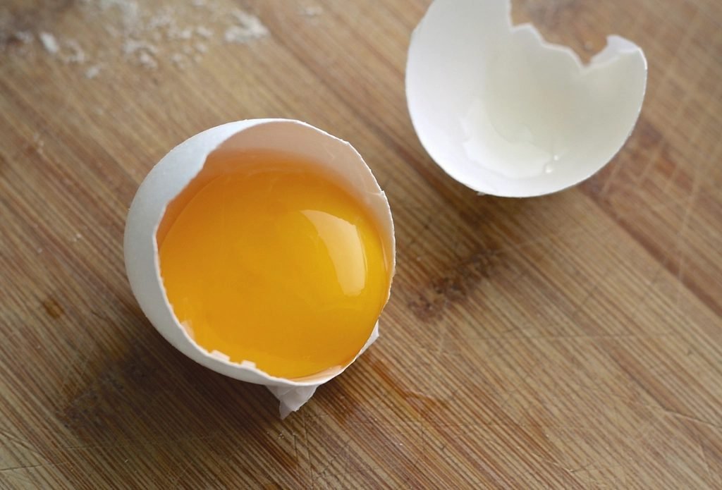 Egg yolk, a food source of vitamin D